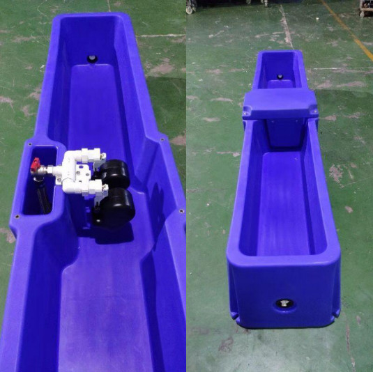 Agua automática de ganado azul controlada por temperatura con control de temperatura incorporado para ganado